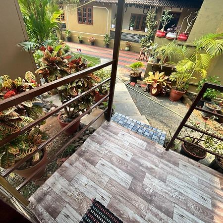 Готель Salida Garden Hut Patnem Patnem Beach Екстер'єр фото